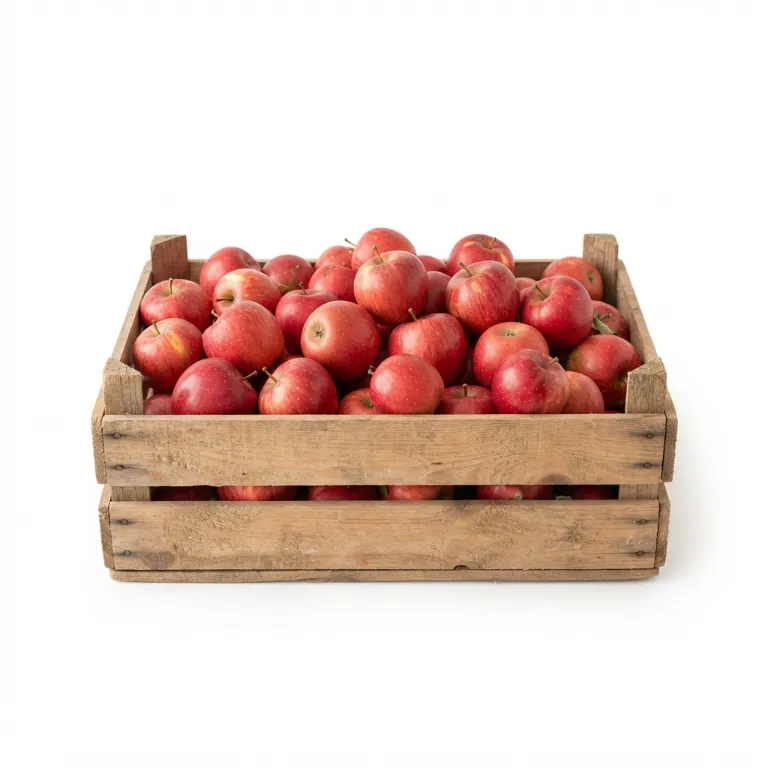 Cageot en bois ajouré rempli de pommes rouges